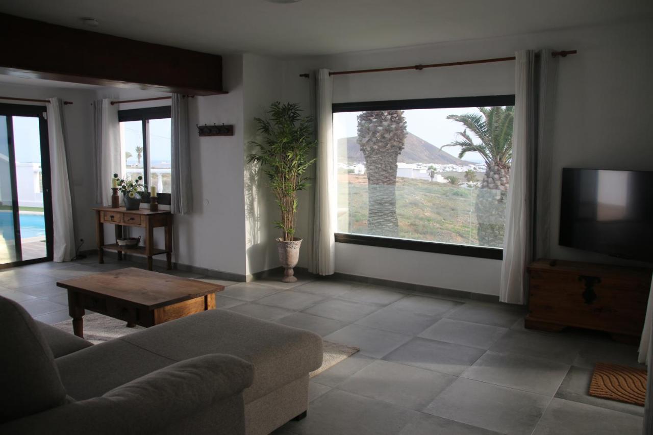 Villa Dario En Nazaret ภายนอก รูปภาพ